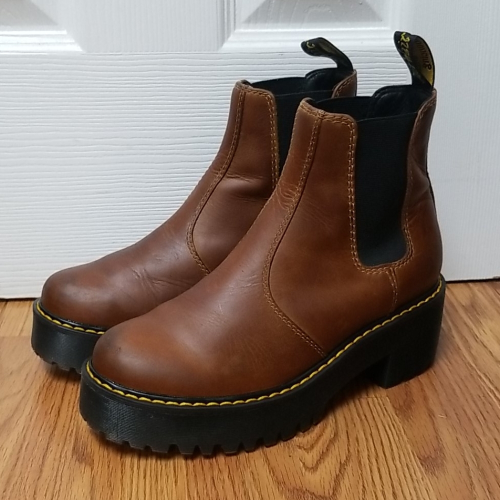 Dr Martens Rometty Orleans Butter scotch chelsea